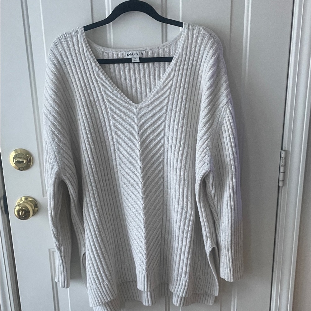 Ava & Viv V-Neck Sweater in Cream  With Metallic Threads Throughout Size 4X